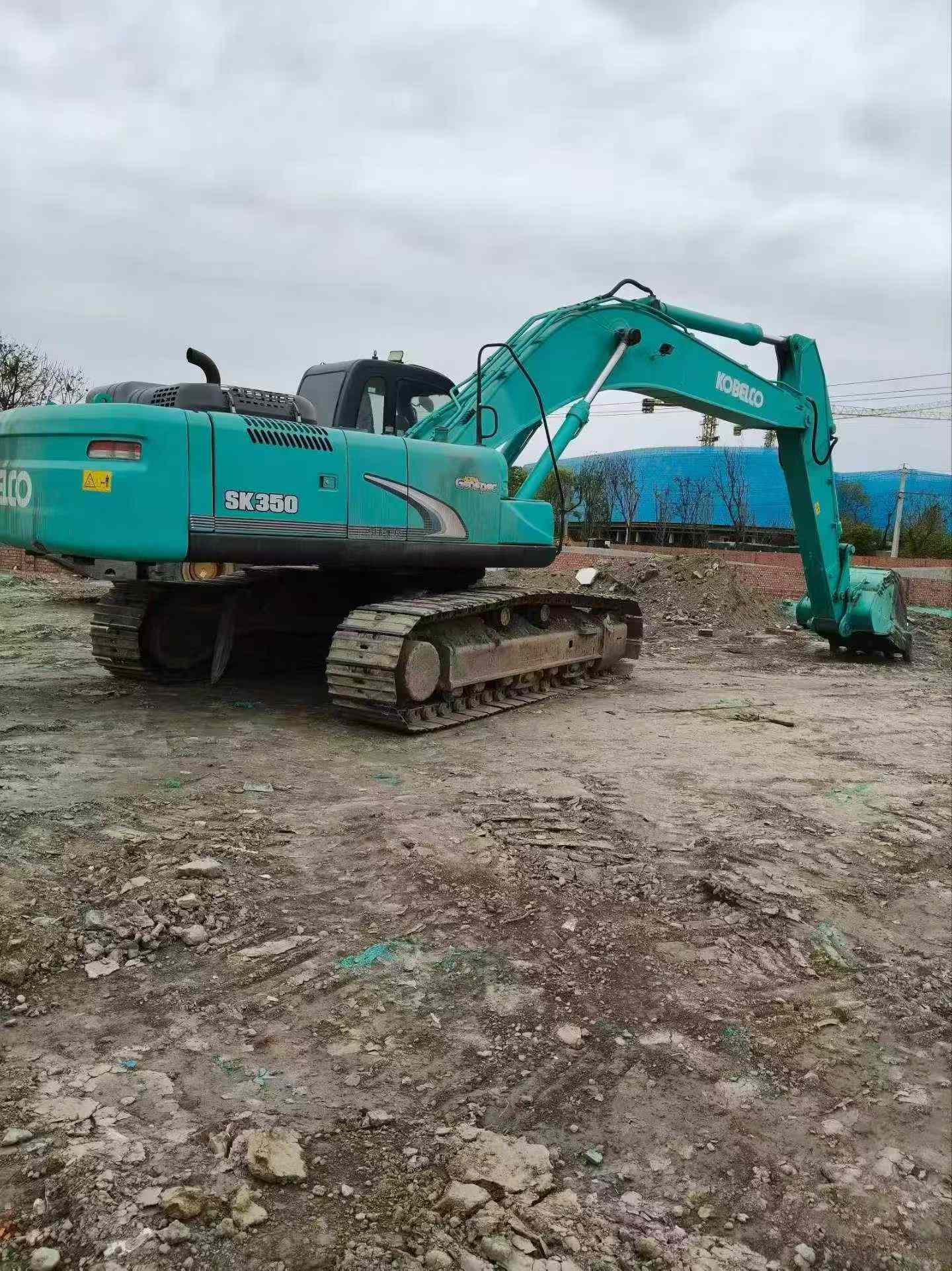 Buy Kobelco SK330 Used Excavator / 7