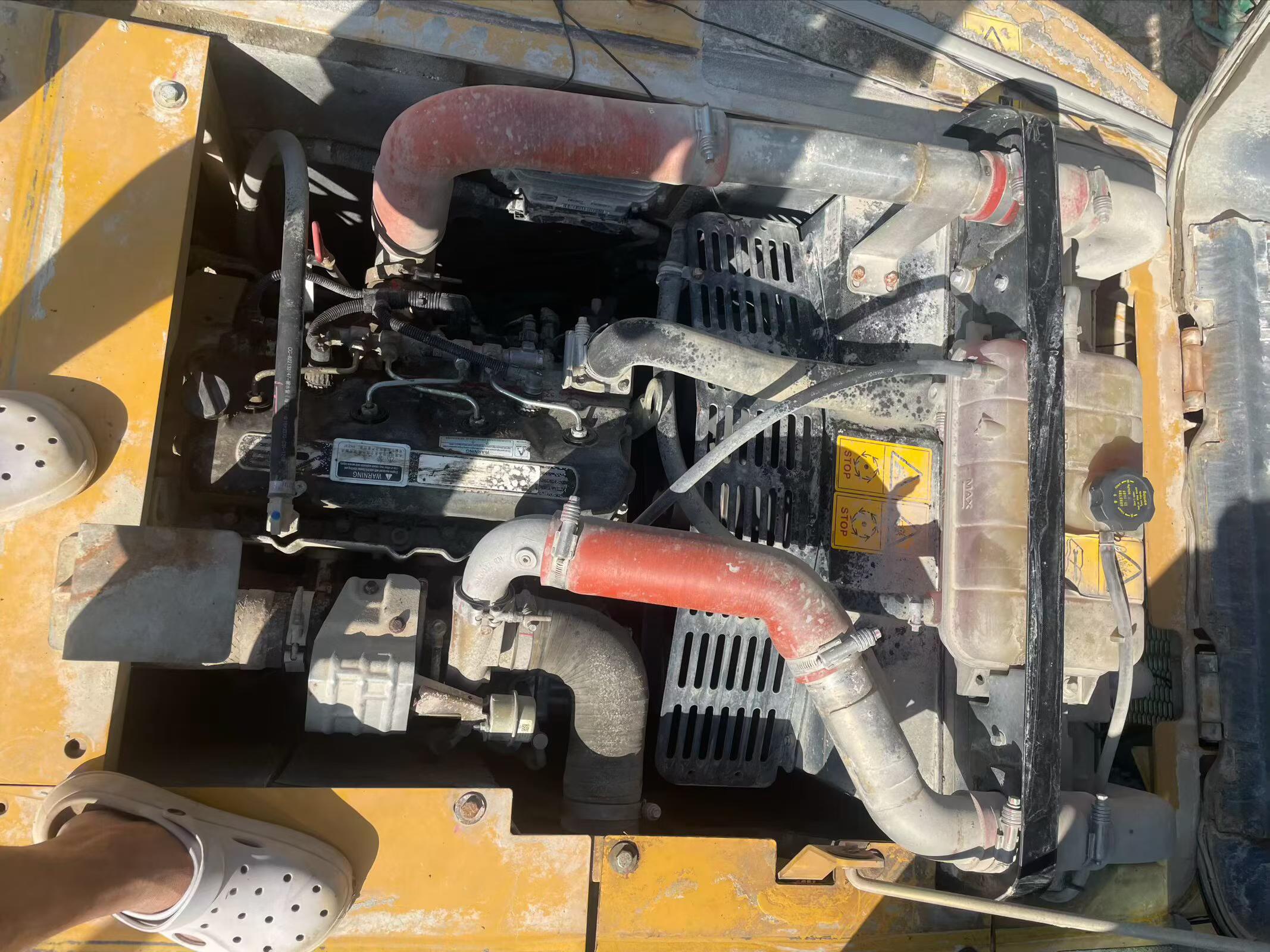Buy XCMG XE135B Used Excavator / 5