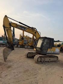 Buy Sumitomo S265F2 Used Excavator / 3 Buy Sumitomo S265F2 Used Excavator / 3