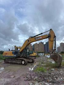 Buy XCMG XE370 Used Excavator / 2 Buy XCMG XE370 Used Excavator / 2