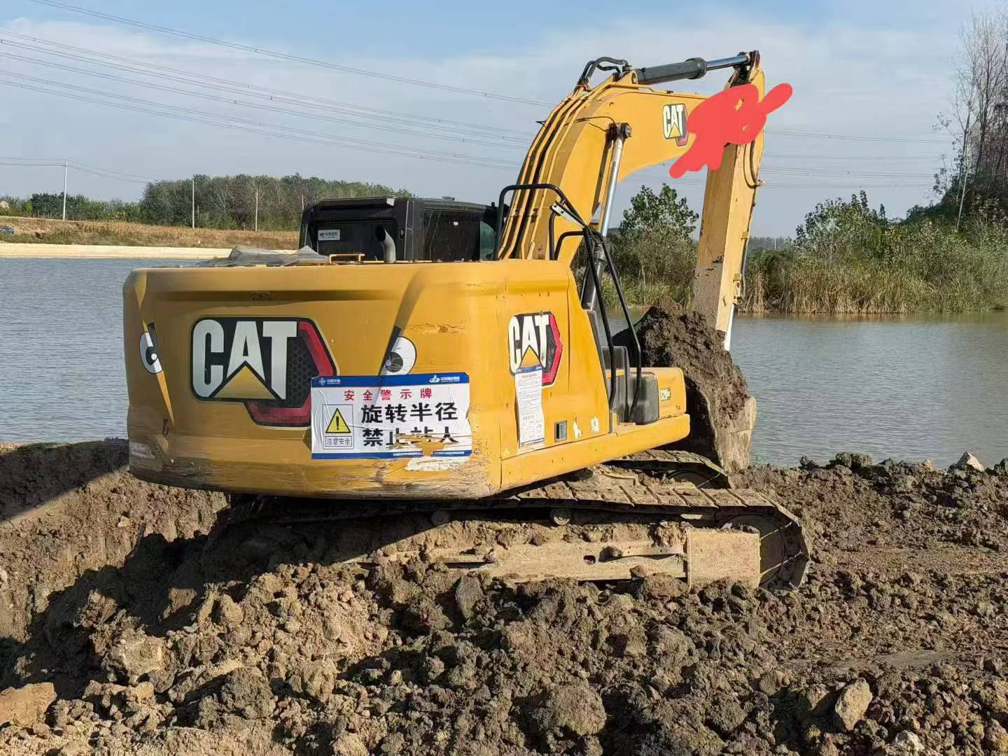 Buy Caterpillar 320GC Used Excavator / 3
