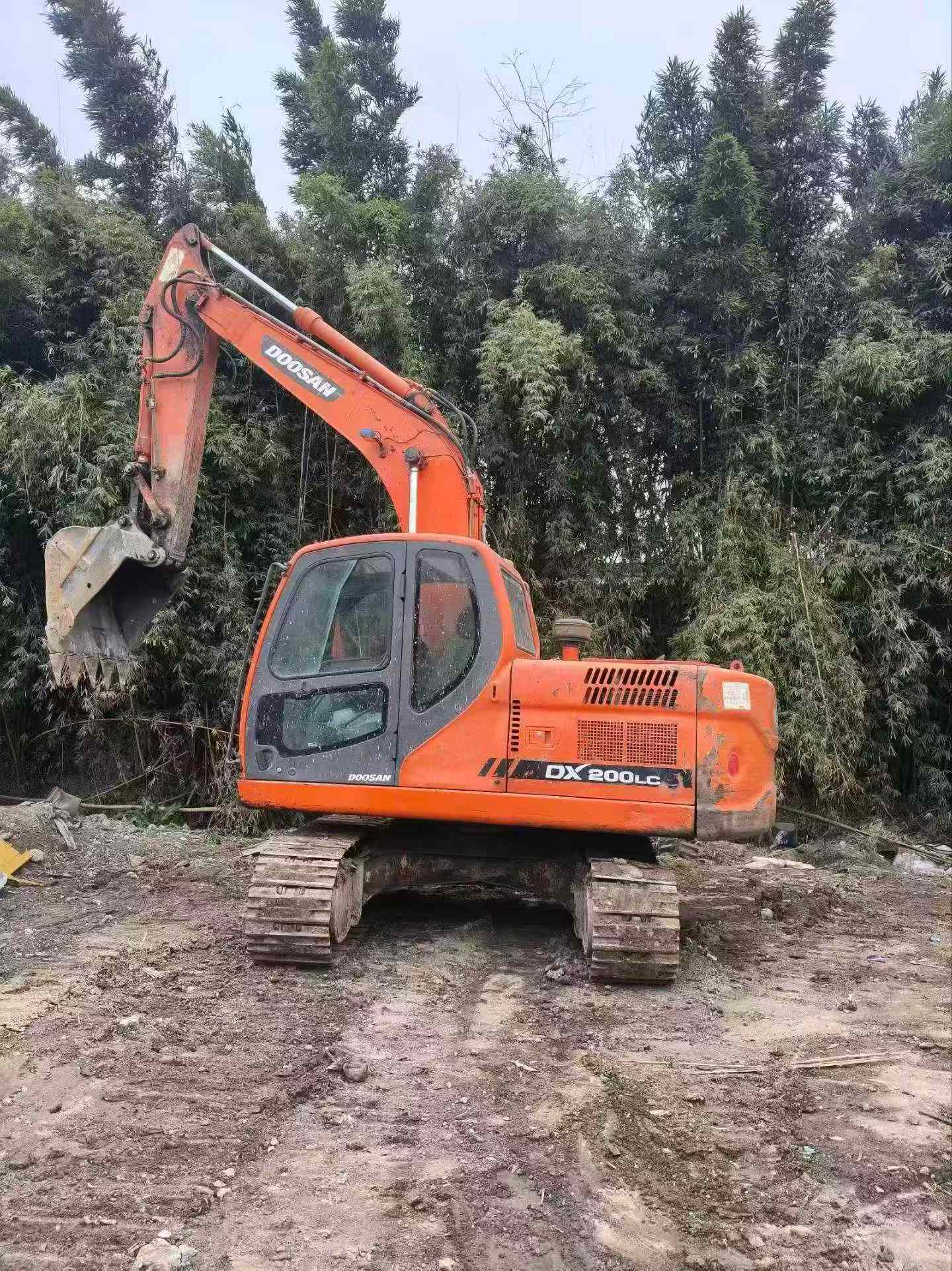 Buy Doosan DX120 Used Excavator / 2