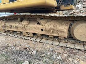 Buy Caterpillar 323 Used Excavator / 5 Buy Caterpillar 323 Used Excavator / 5
