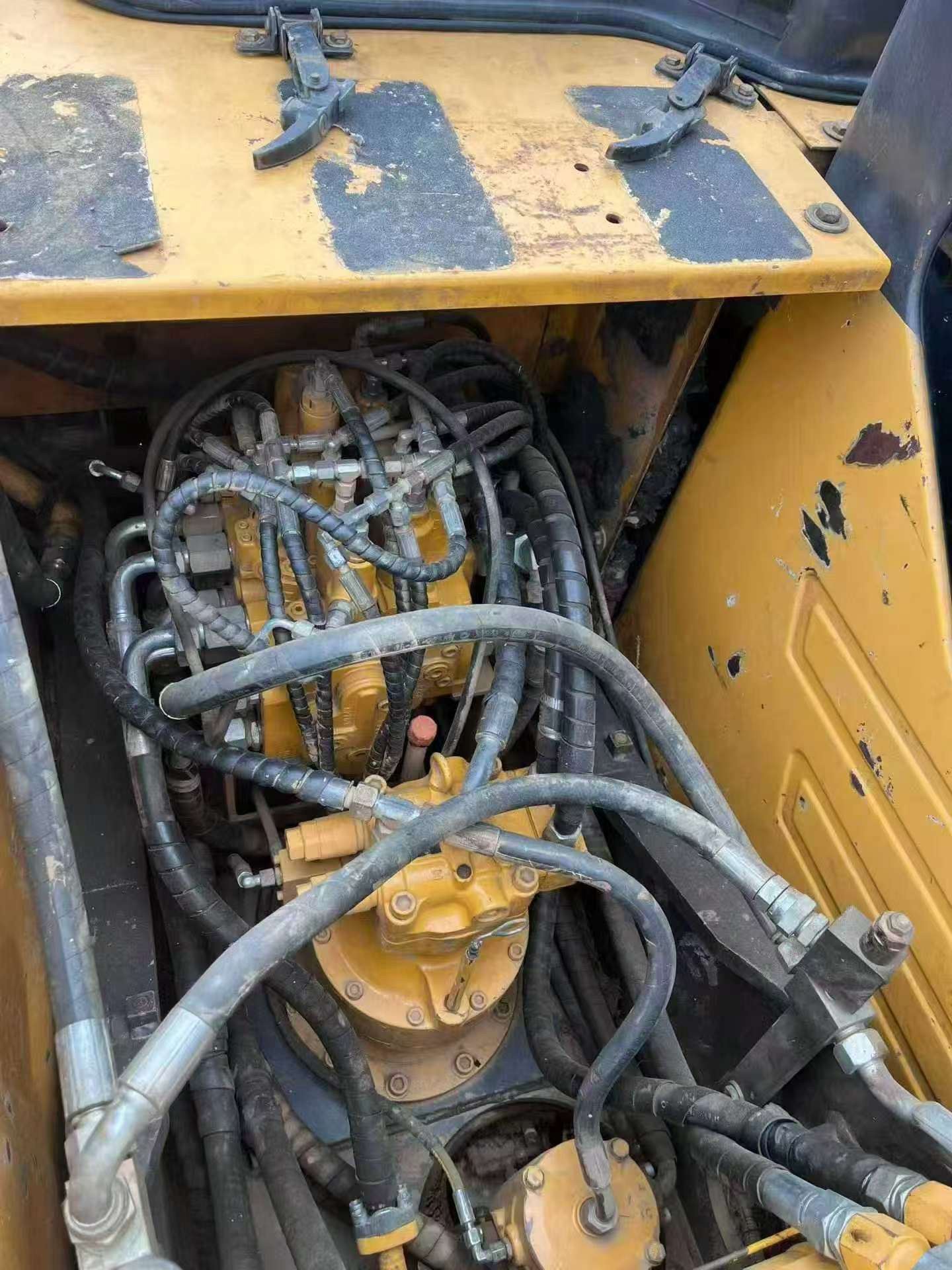 Buy Sany SY115C Used Excavator / 8