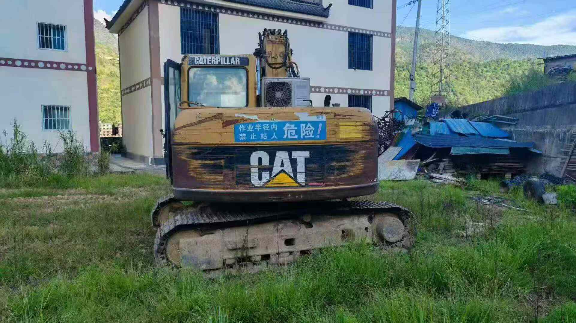 Buy Caterpillar 311C Used Excavator / 2