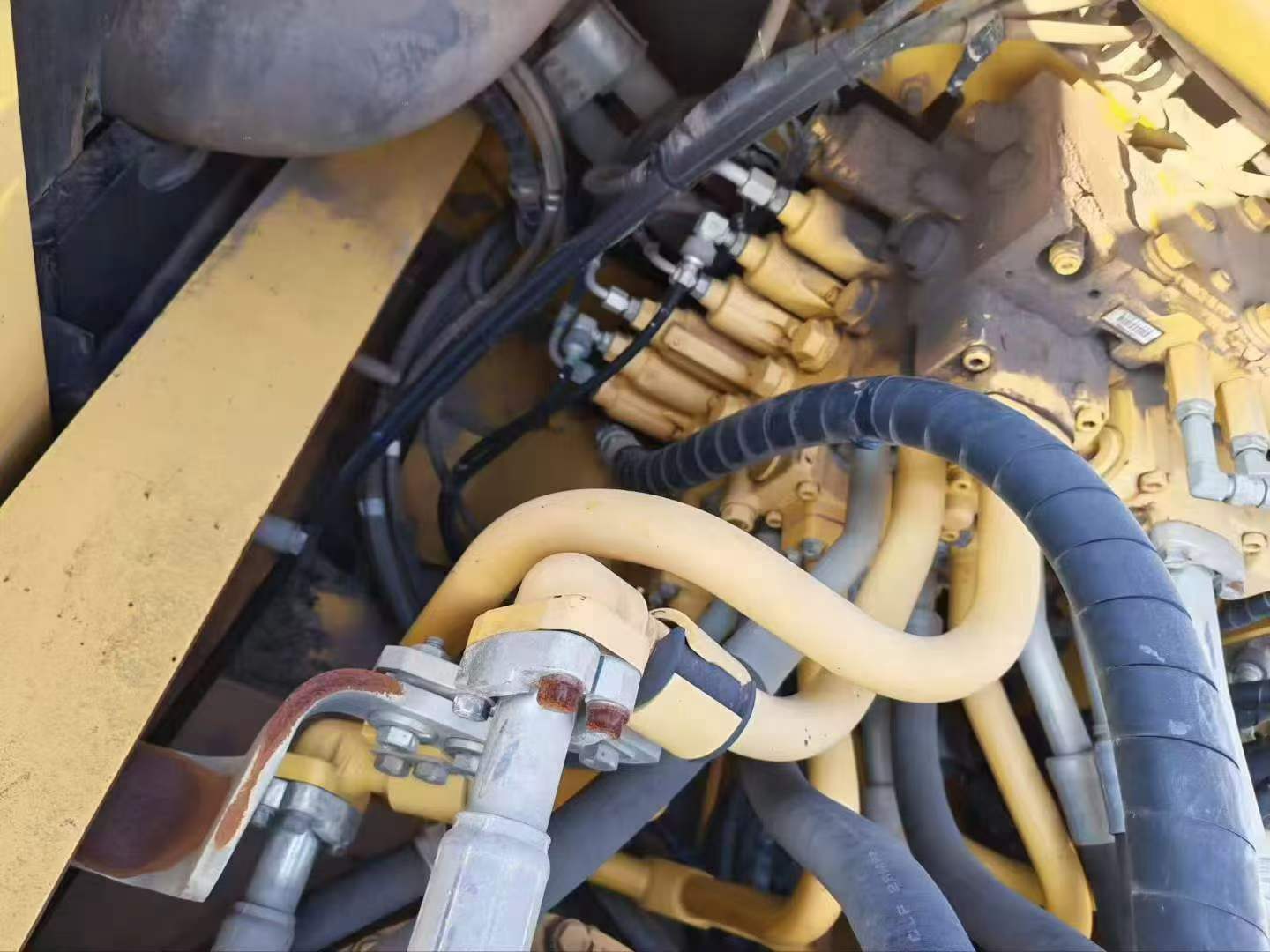 Buy Komatsu PC350 Used Excavator / 6