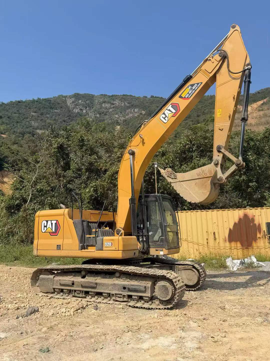 Buy Caterpillar 320GC Used Excavator / 3