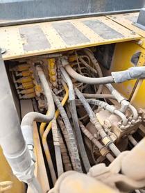 Buy Komatsu PC240-6 Used Excavator / 5 Buy Komatsu PC240-6 Used Excavator / 5