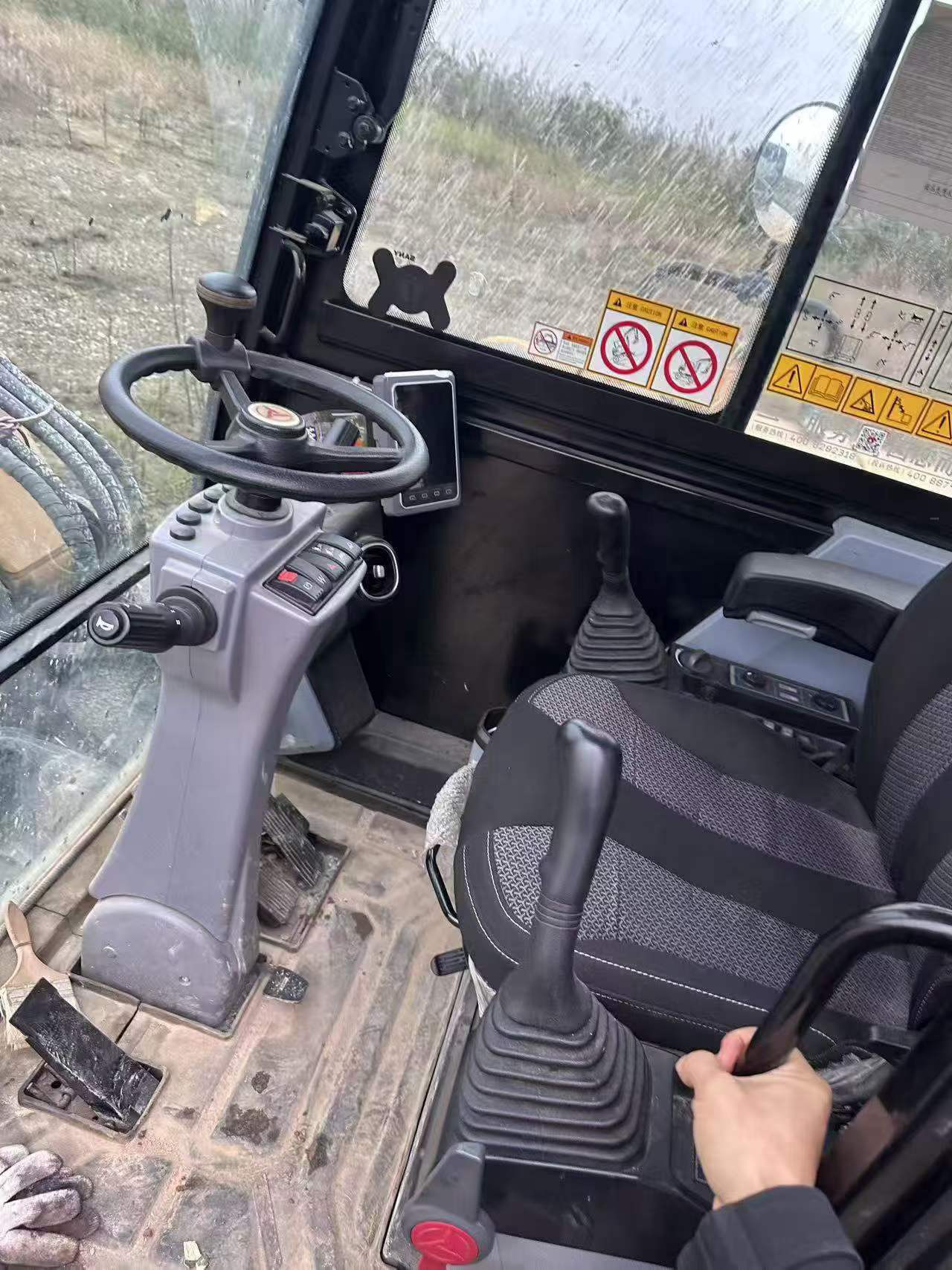 Buy Sany SY65C Used Excavator / 6
