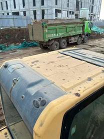 Buy Komatsu PC220 Used Excavator / 2 Buy Komatsu PC220 Used Excavator / 2
