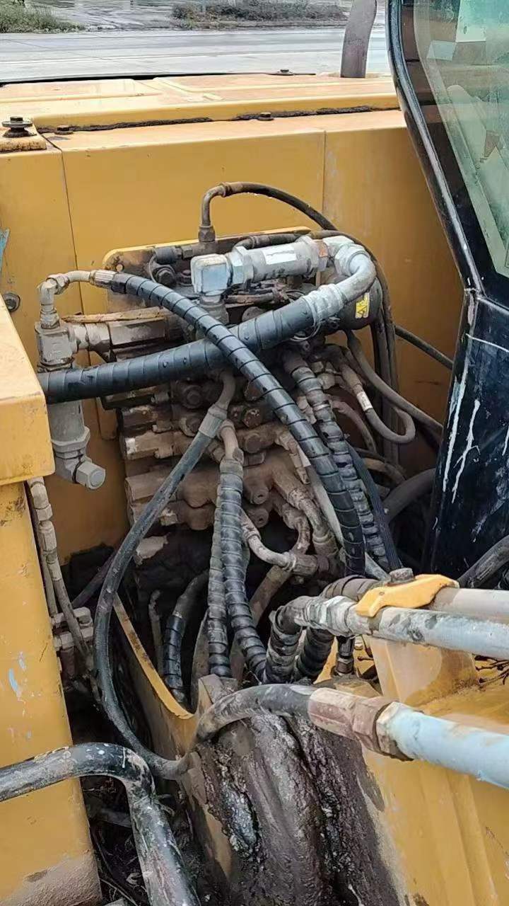 Buy Caterpillar 307B Used Excavator / 5