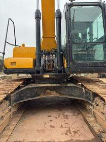 Buy Sany SY200C Used Excavator / 2 Buy Sany SY200C Used Excavator / 2