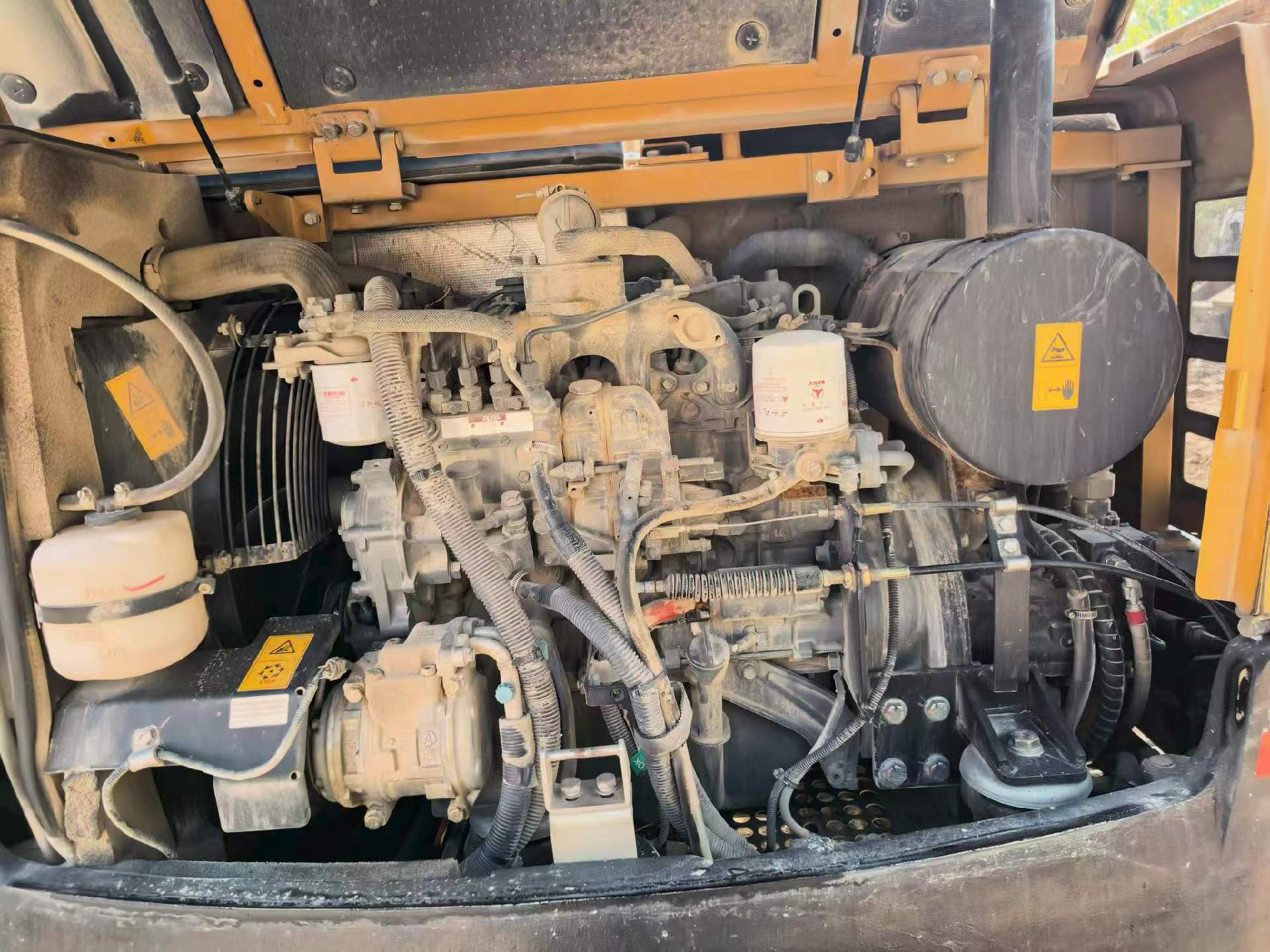 Buy Sany SY55 Used Excavator / 8