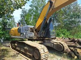 Buy XCMG XE335C Used Excavator / 2 Buy XCMG XE335C Used Excavator / 2