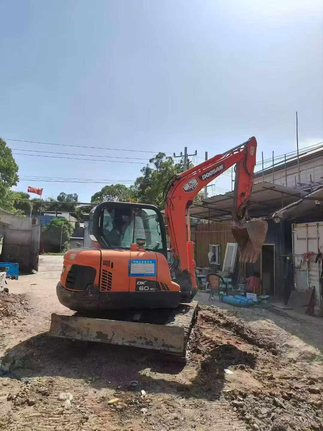 Buy Doosan DH60 Used Excavator / 3