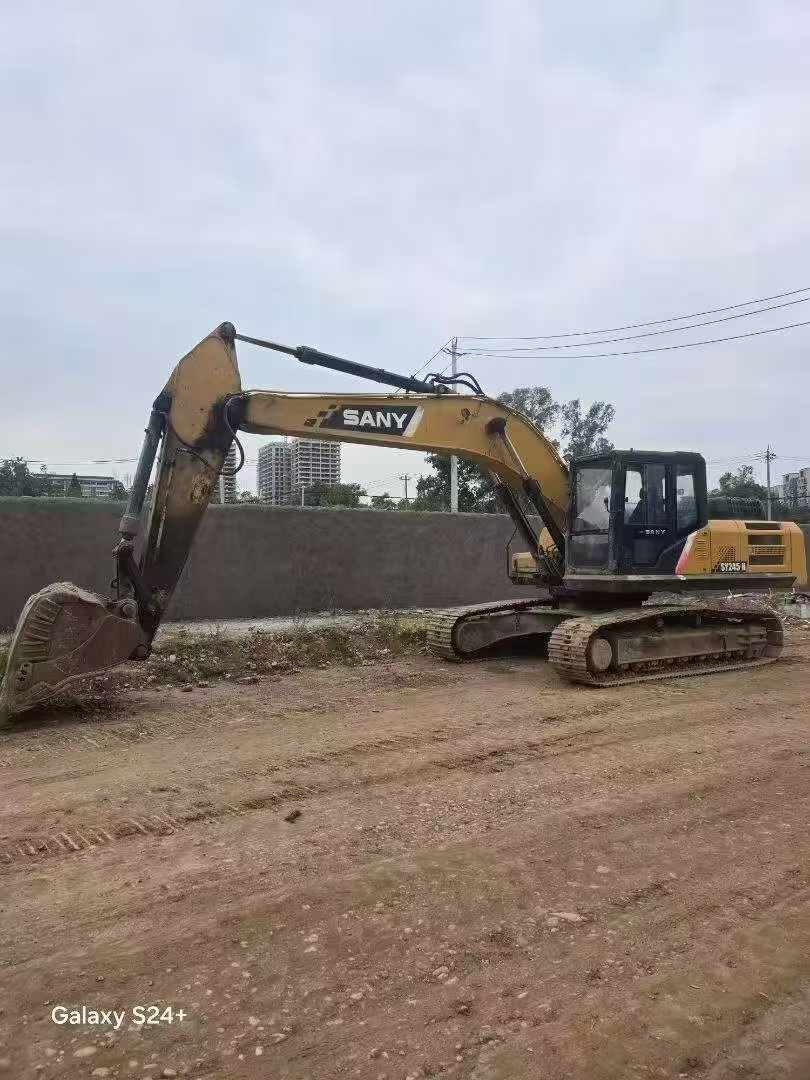 Buy Sany SY245H Used Excavator / 7