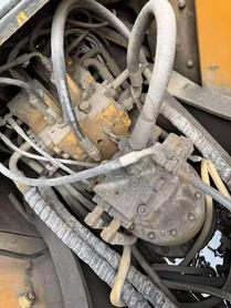 Buy Hyundai R215-9 Used Excavator / 7 Buy Hyundai R215-9 Used Excavator / 7