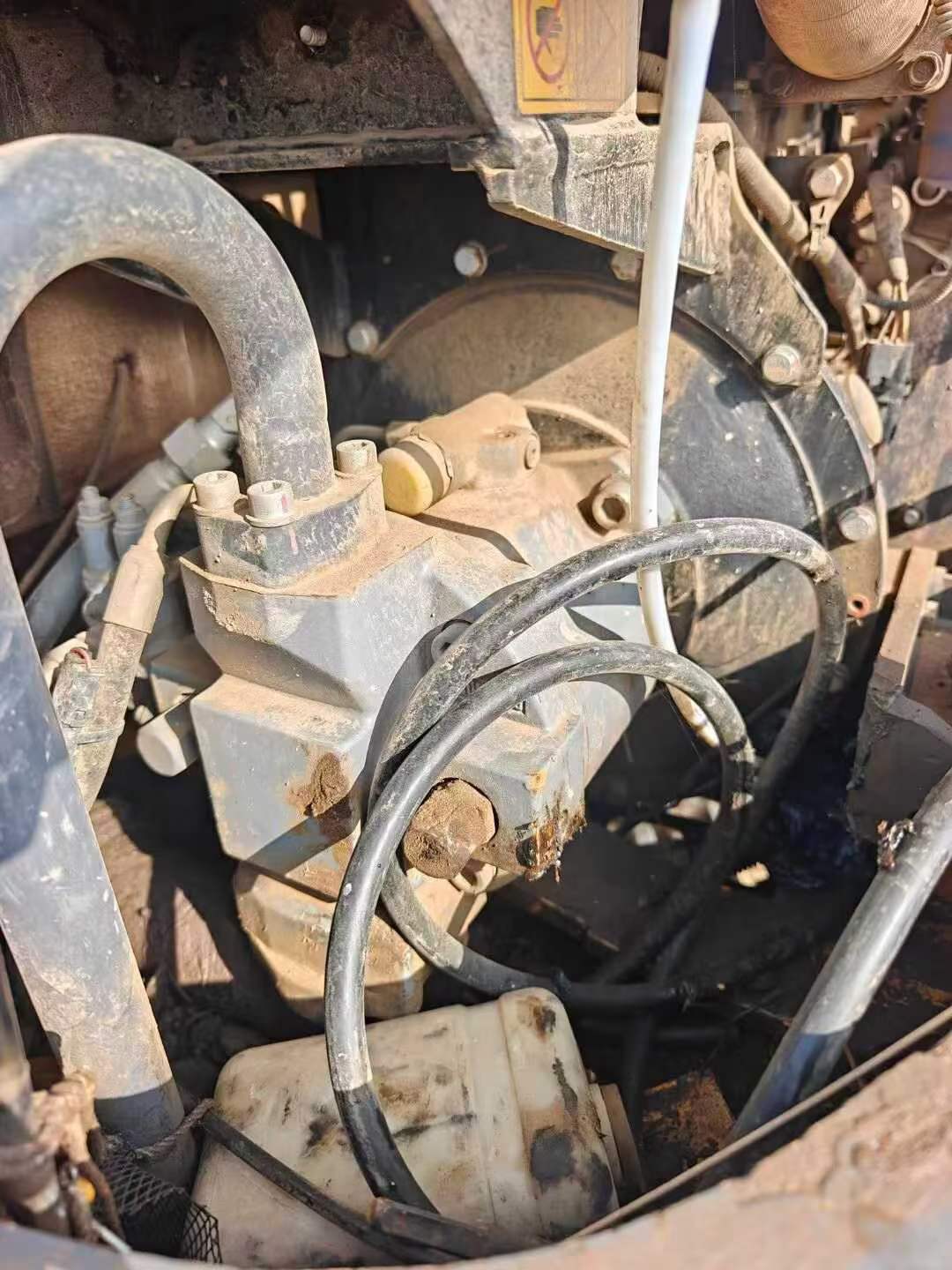 شراء حفارة XCMG XE55D مستعملة / 2