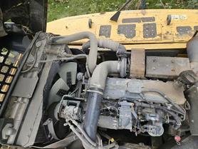 Buy Komatsu PC390LC-8M0 Used Excavator / 4 Buy Komatsu PC390LC-8M0 Used Excavator / 4