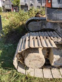 Buy Doosan DH215-7 Used Excavator / 2 Buy Doosan DH215-7 Used Excavator / 2