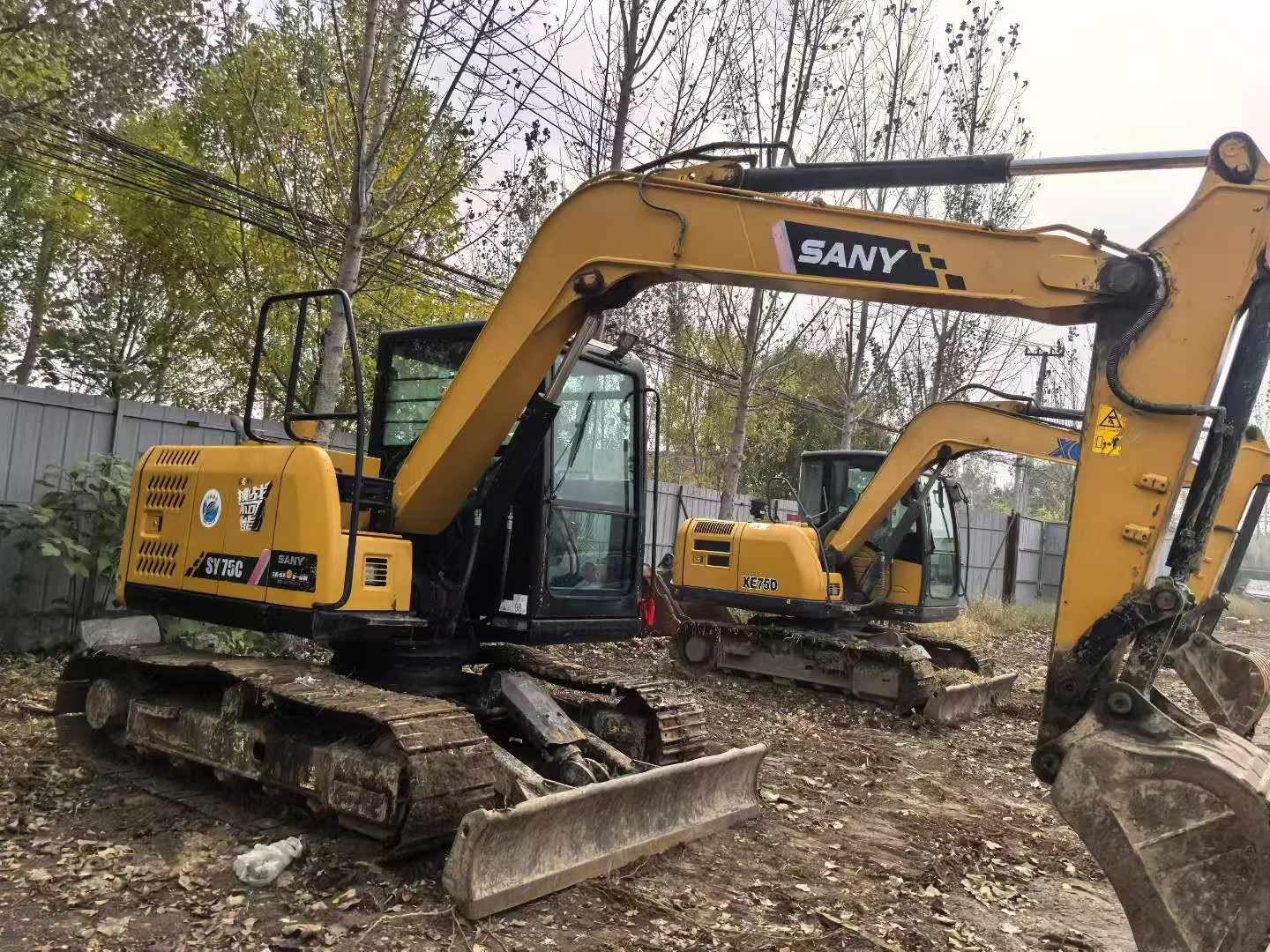 Buy Sany SY75 Used Excavator / 8