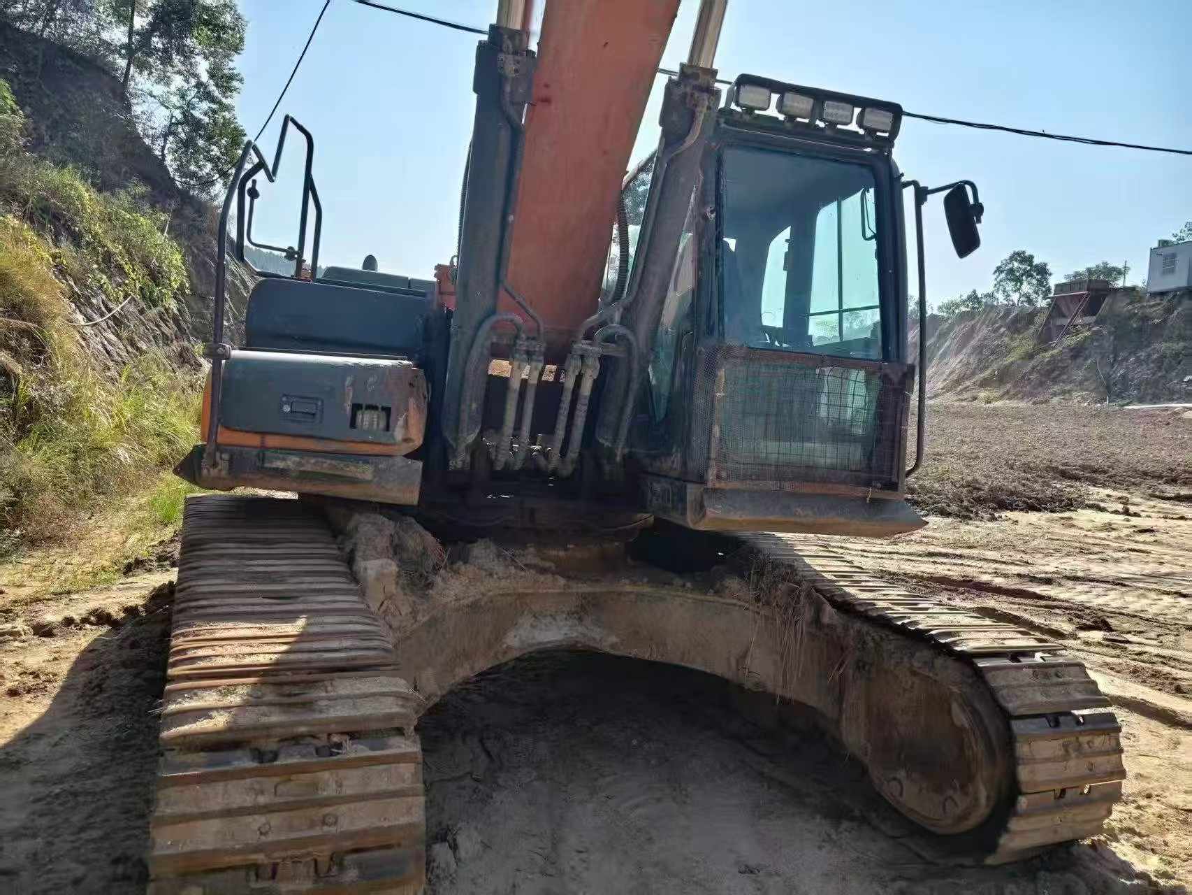 Buy Doosan DX380 Used Excavator / 4