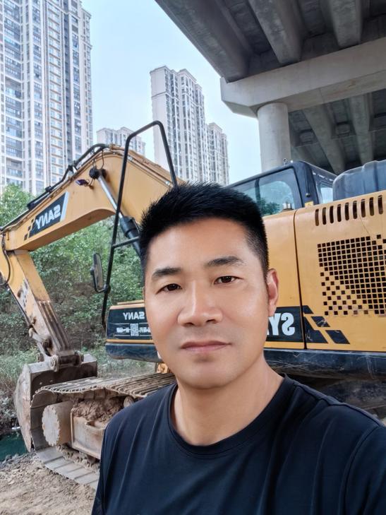 Buy Sany SY205C Used Excavator / 1