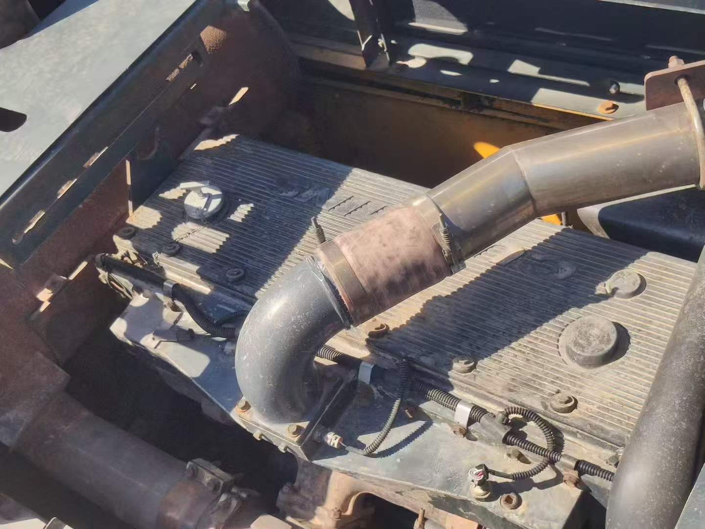 Buy Hyundai R485LVS Used Excavator / 4