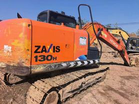 Compre Excavadora Hitachi ZX130-5A Usada / 4 Compre Excavadora Hitachi ZX130-5A Usada / 4