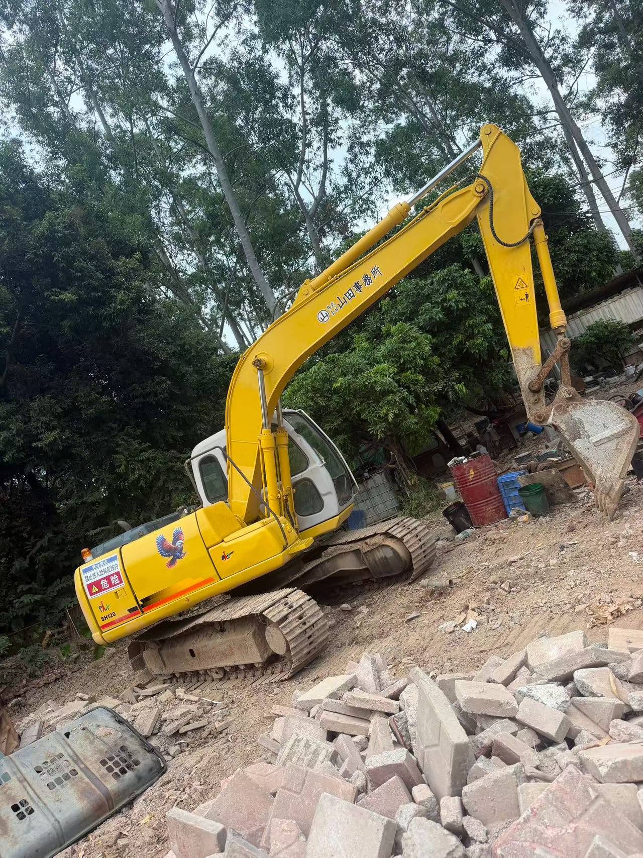 Buy Sumitomo SH120 Used Excavator / 2