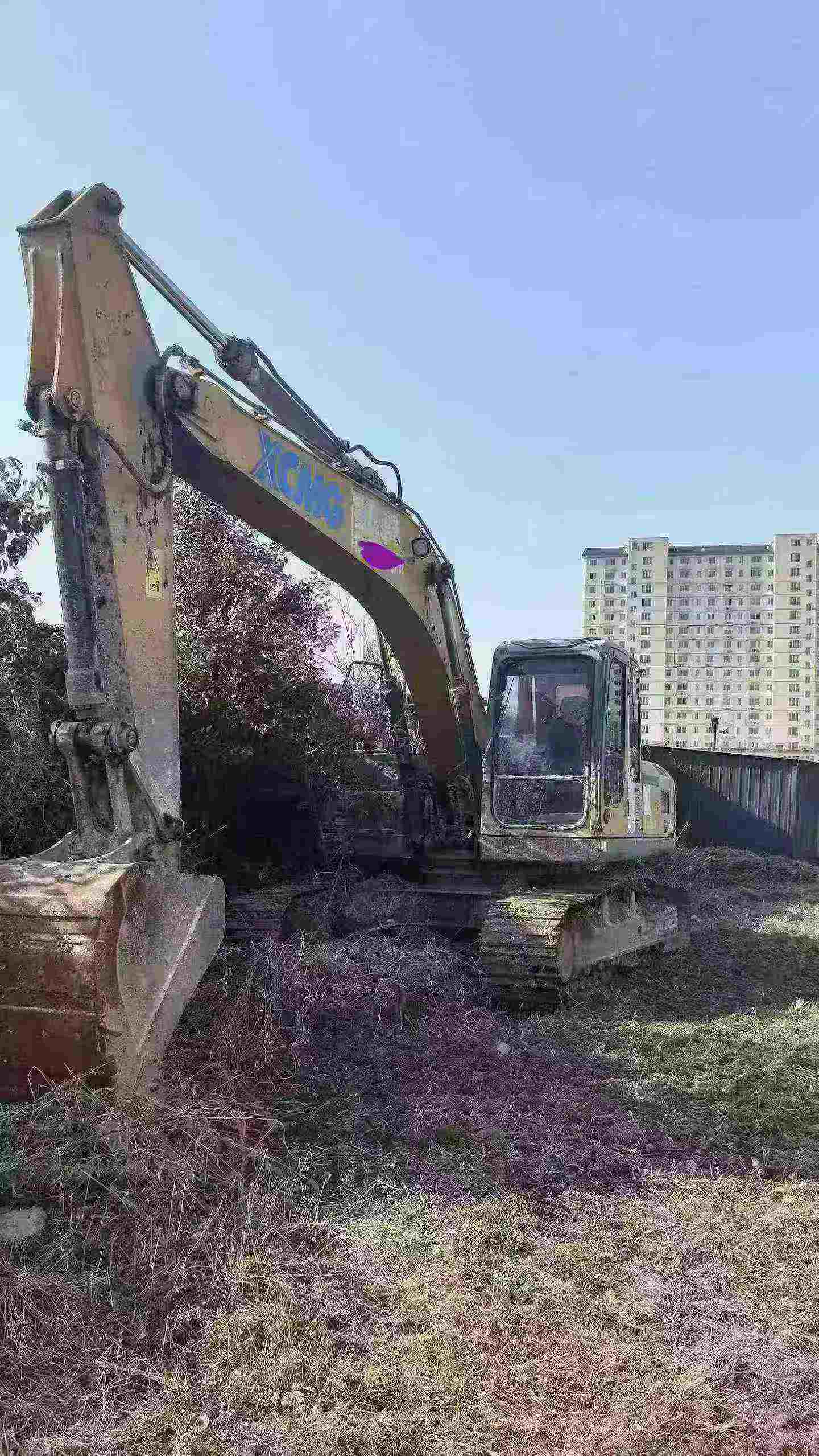 Buy XCMG XE200 Used Excavator / 2