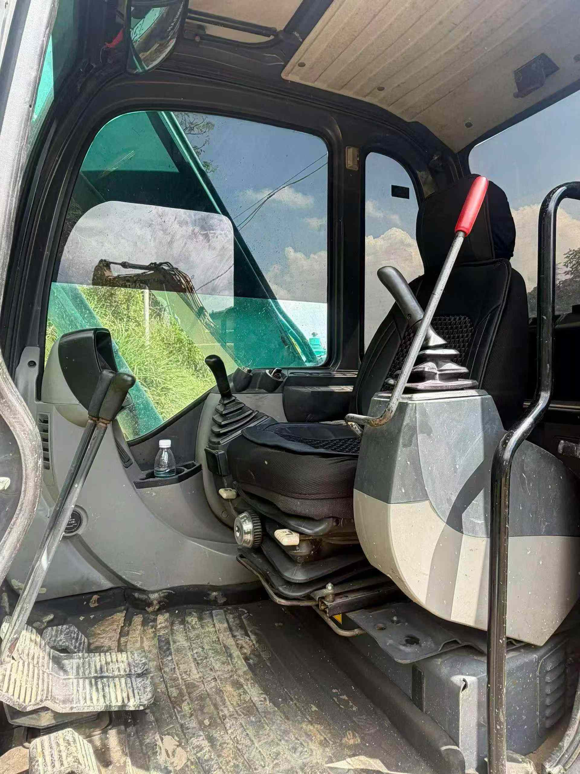 Buy Kobelco SK20SR Used Excavator / 6
