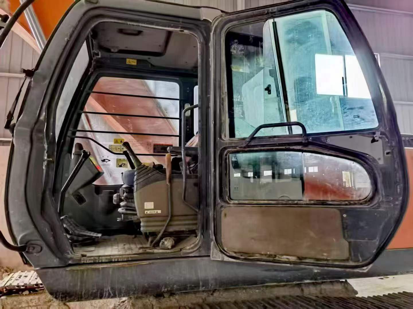 Buy Hitachi EX240-3 Used Excavator / 7