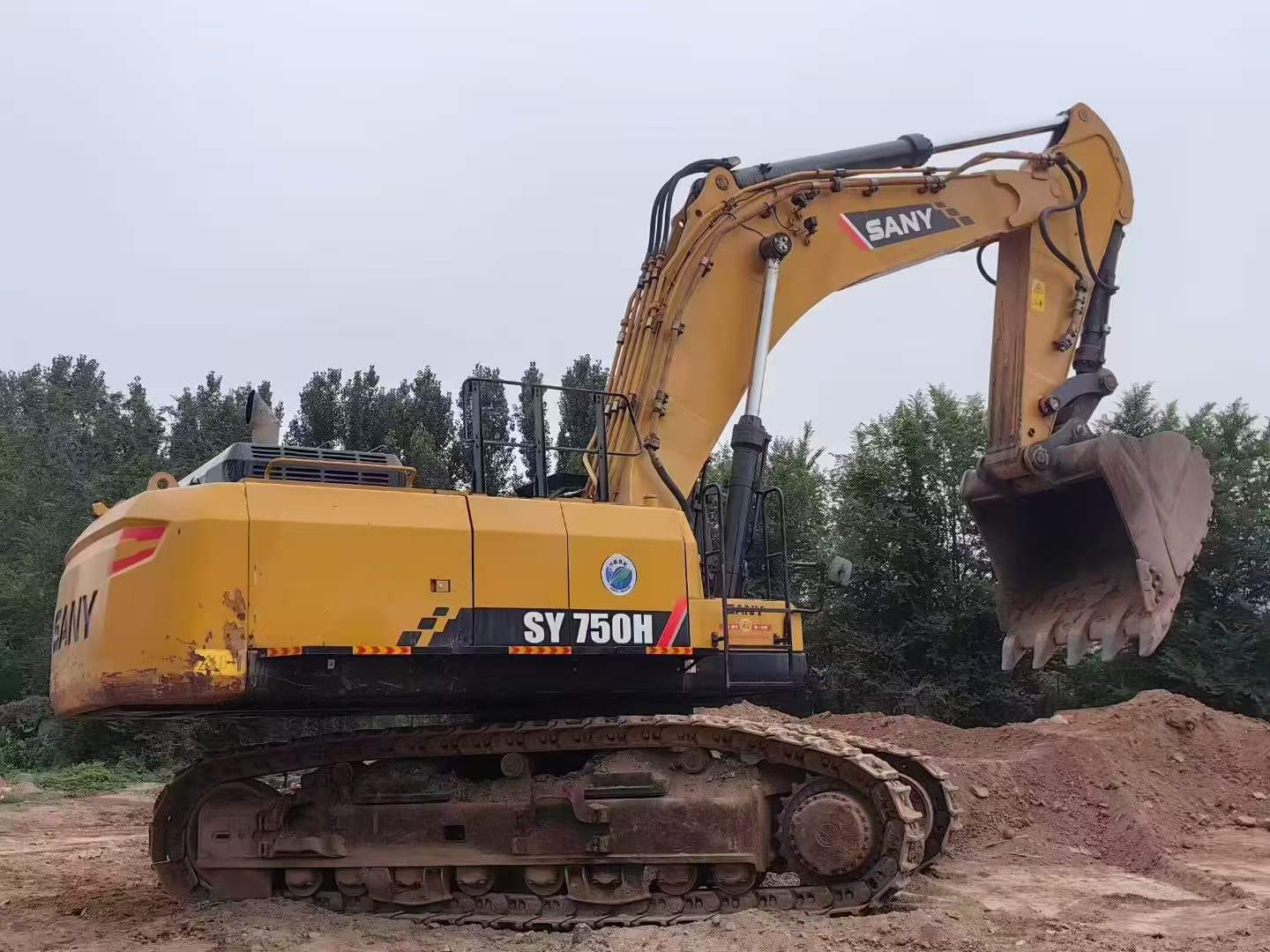 Buy Sany SY750H Used Excavator / 2
