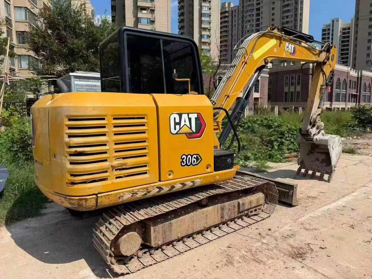 Buy Caterpillar 305.5 Used Excavator / 1