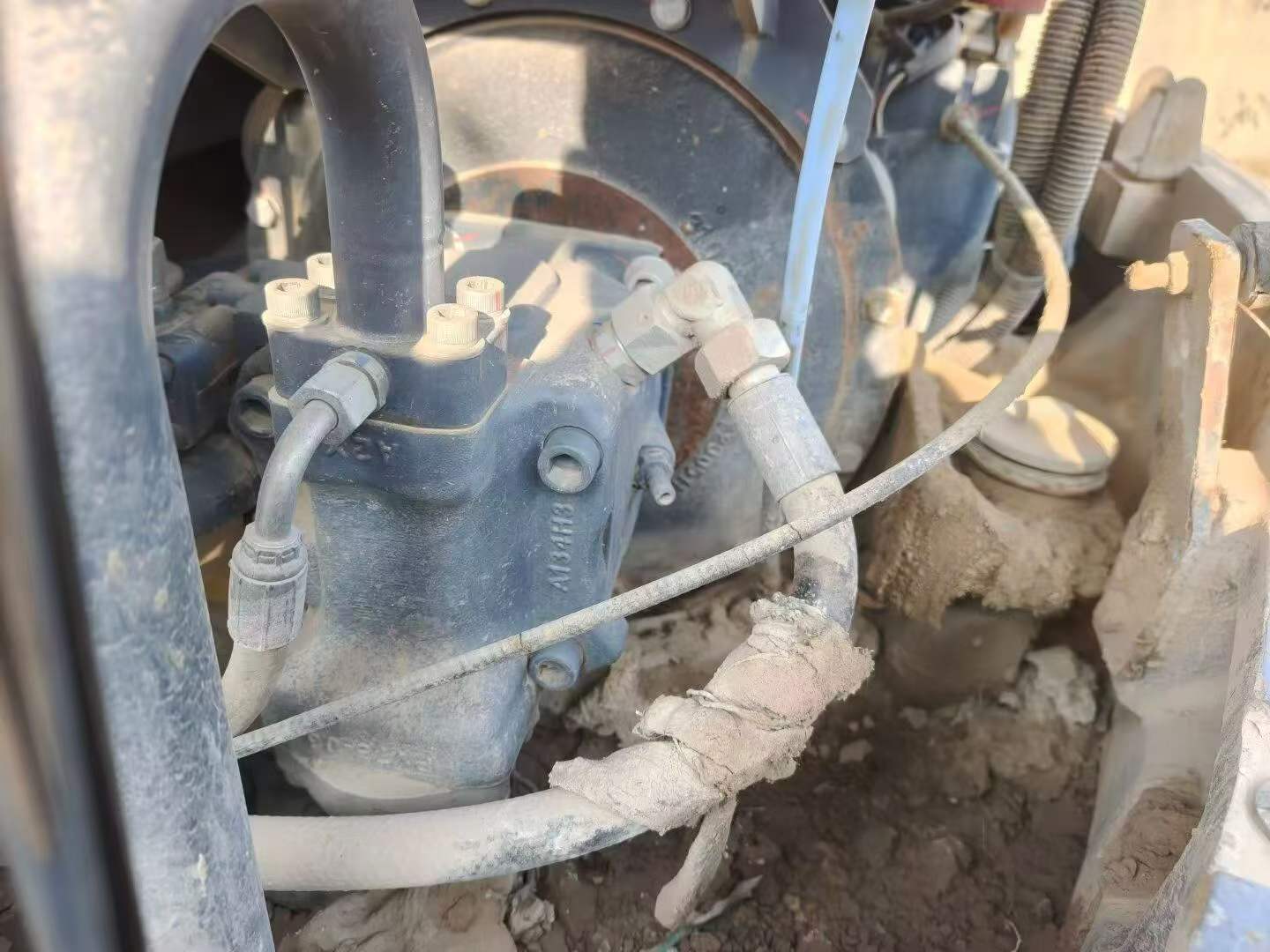 Buy XCMG XE60 Used Excavator / 7