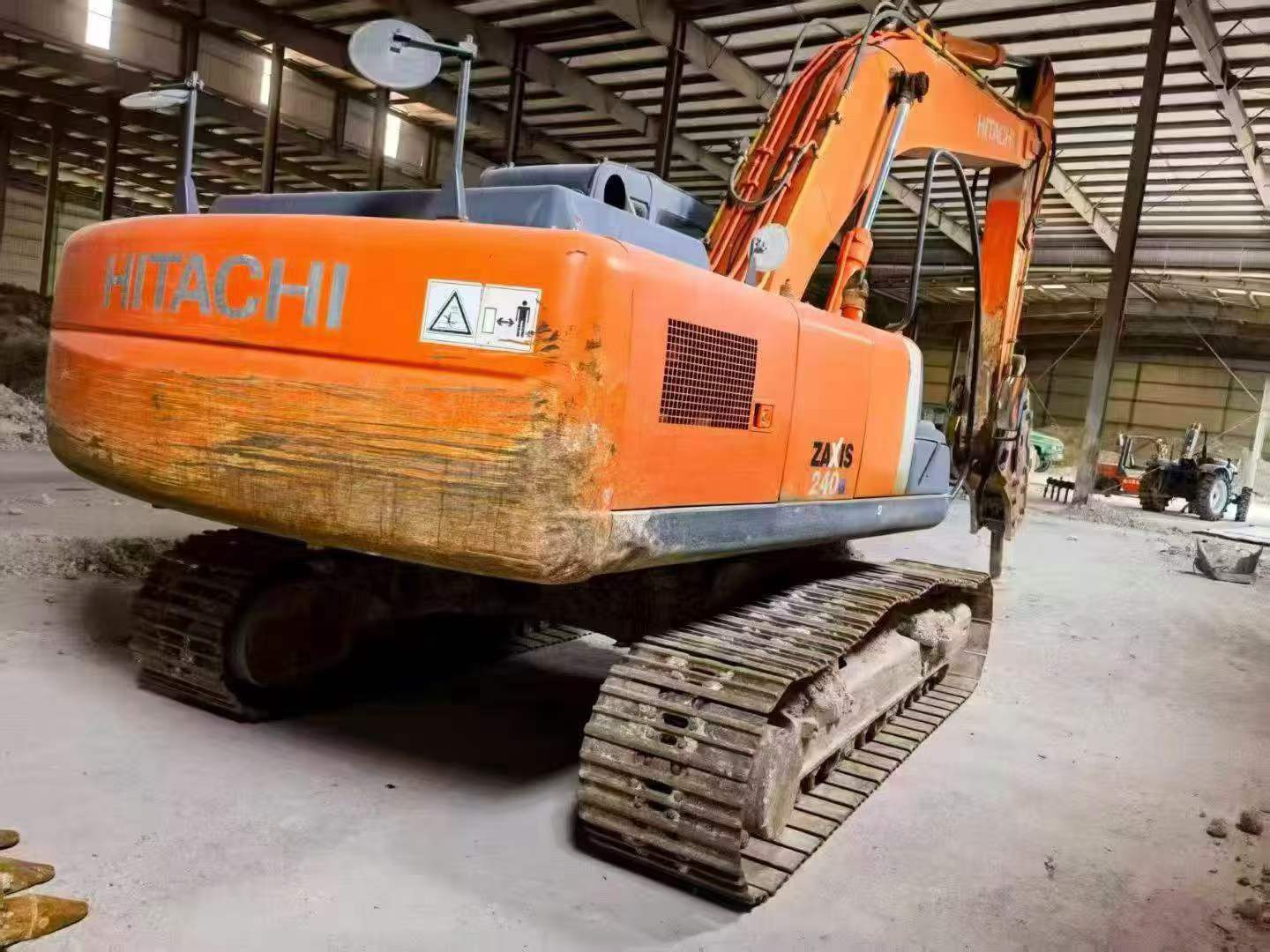 Buy Hitachi EX240-3 Used Excavator / 9