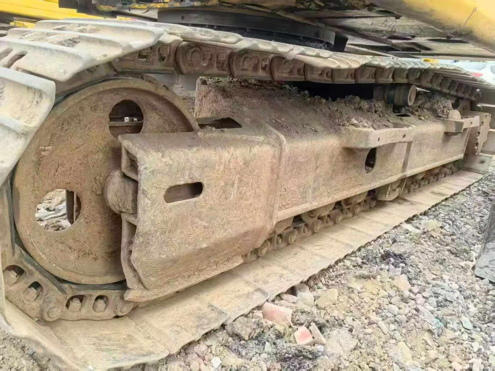 Buy Komatsu PC130 Used Excavator / 8