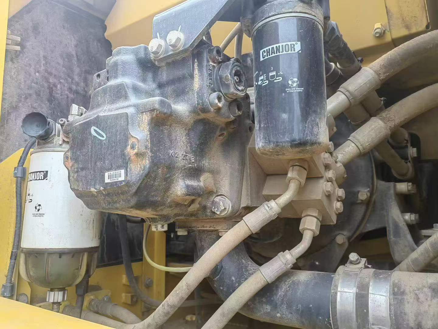 Buy Komatsu PC220-8M0 Used Excavator / 7