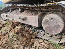 Buy Komatsu PC220 Used Excavator / 3 Buy Komatsu PC220 Used Excavator / 3