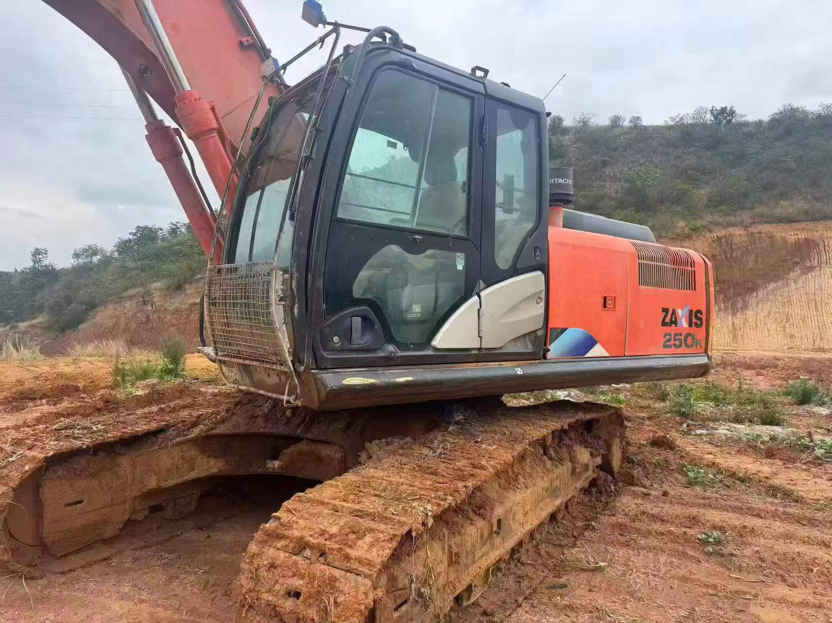 Buy Hitachi ZW250 Used Excavator / 4