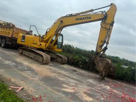 Buy Komatsu PC200 Used Excavator / 5 Buy Komatsu PC200 Used Excavator / 5