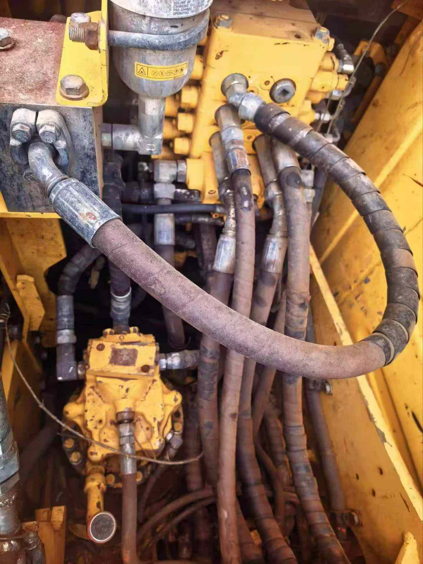 Buy Komatsu PC110-7 Used Excavator / 2