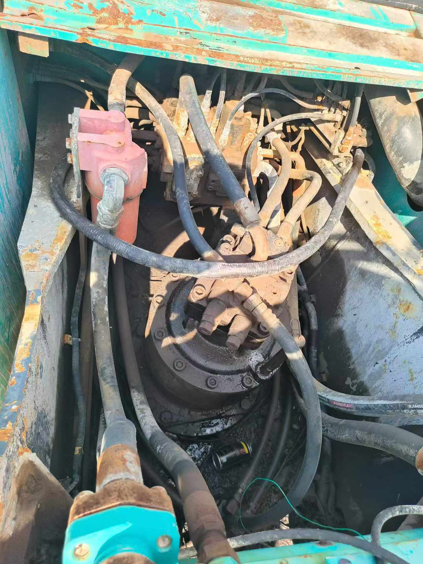 شراء حفارة Kobelco SK350-8 مستعملة / 6