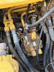 Buy Sumitomo S265F2 Used Excavator / 6 Buy Sumitomo S265F2 Used Excavator / 6