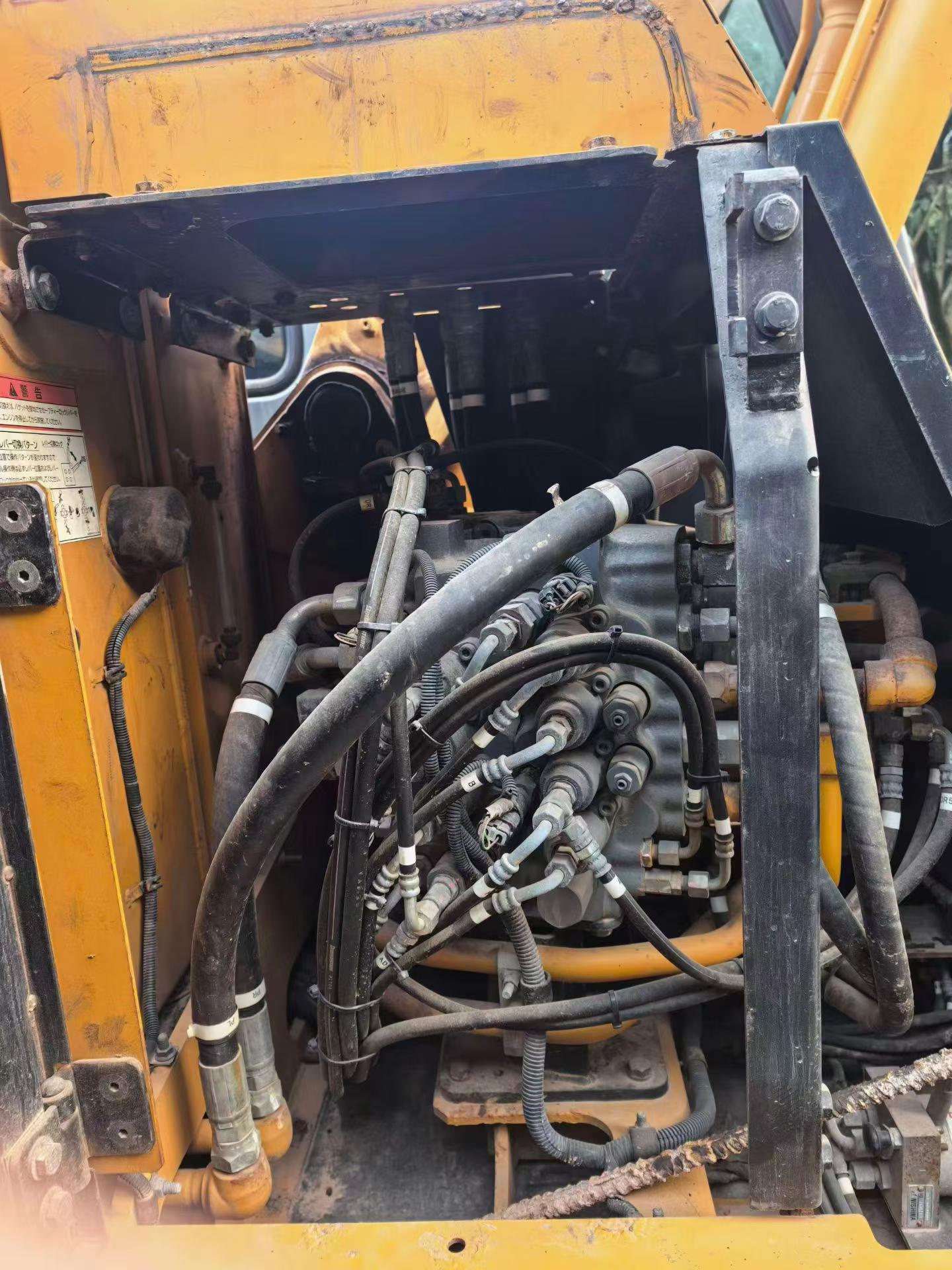Buy Kato HD513MR-6 Used Excavator / 5