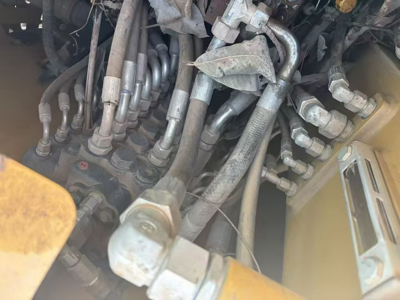 Buy XCMG XE85C Used Excavator / 7