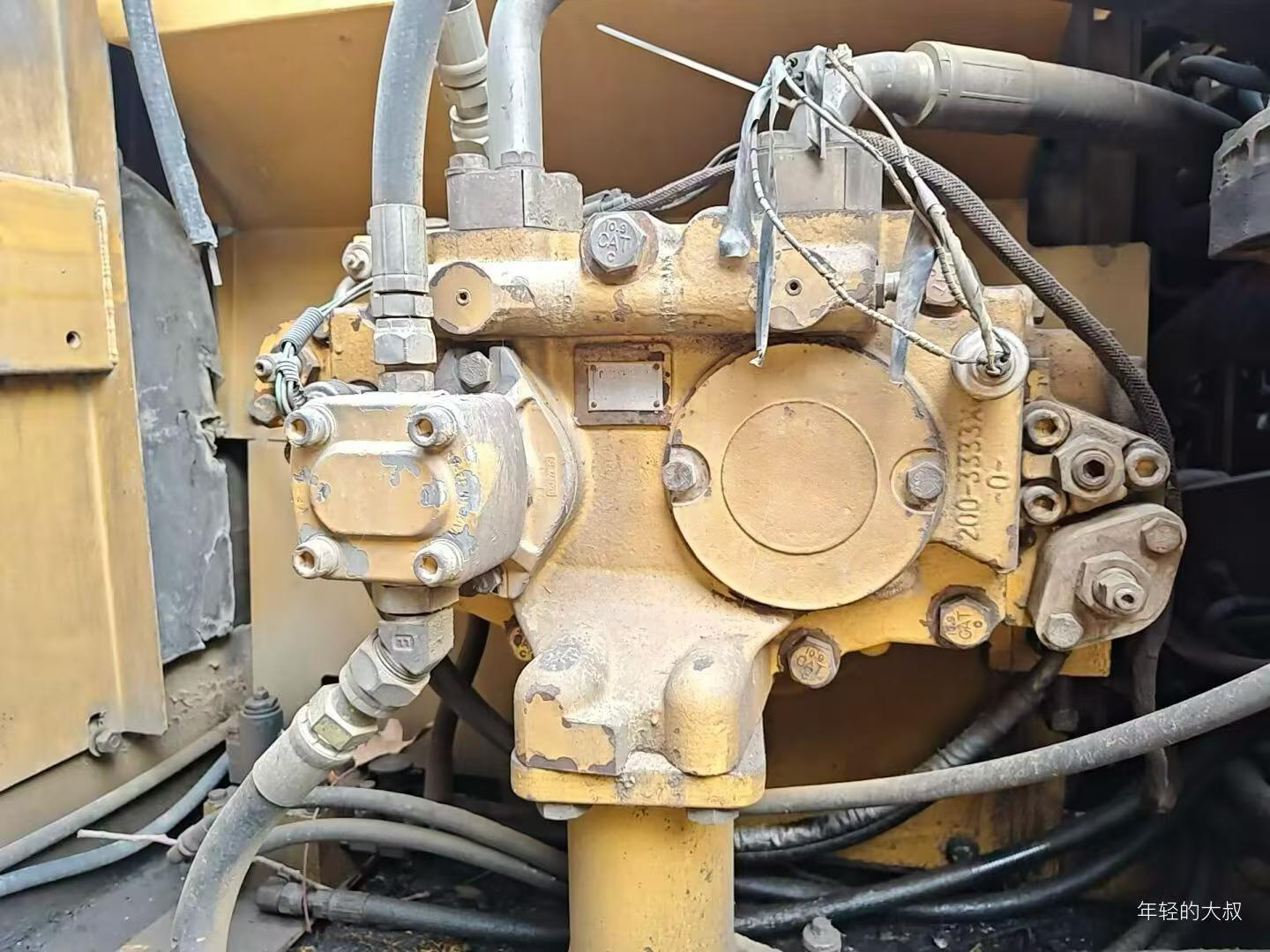 Buy Caterpillar 320D Used Excavator / 9