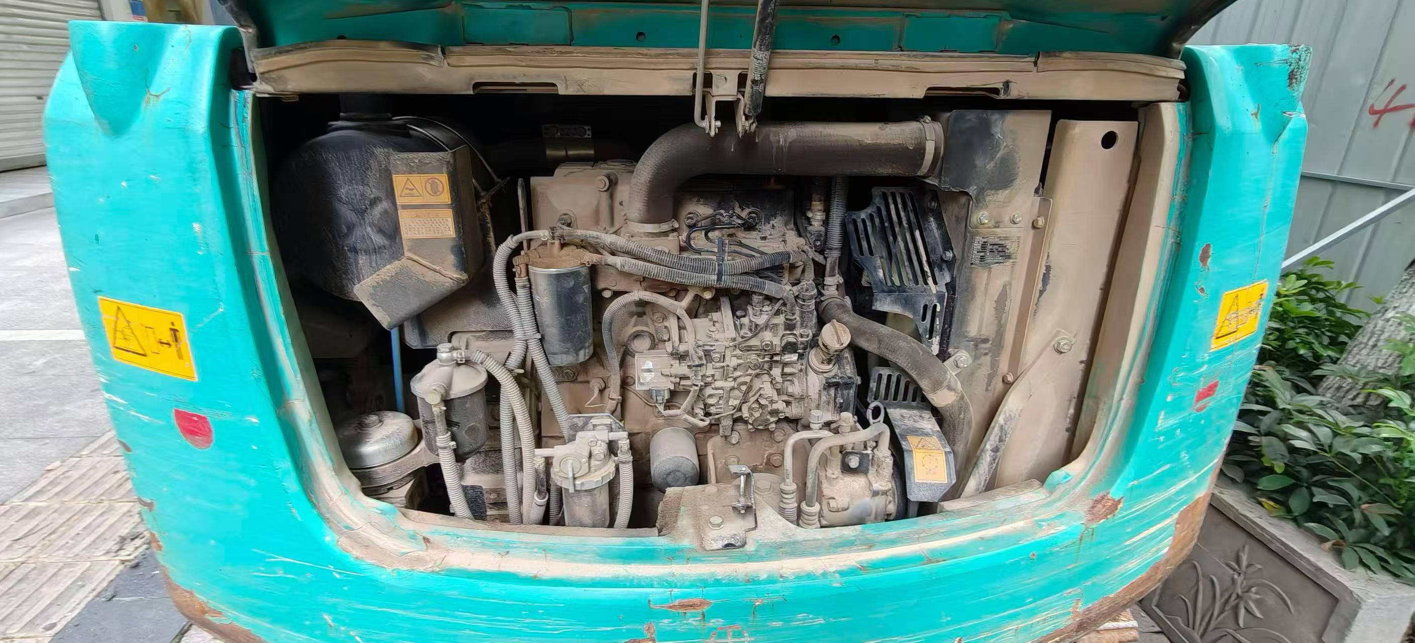 Buy Kobelco SK60-10 Used Excavator / 3