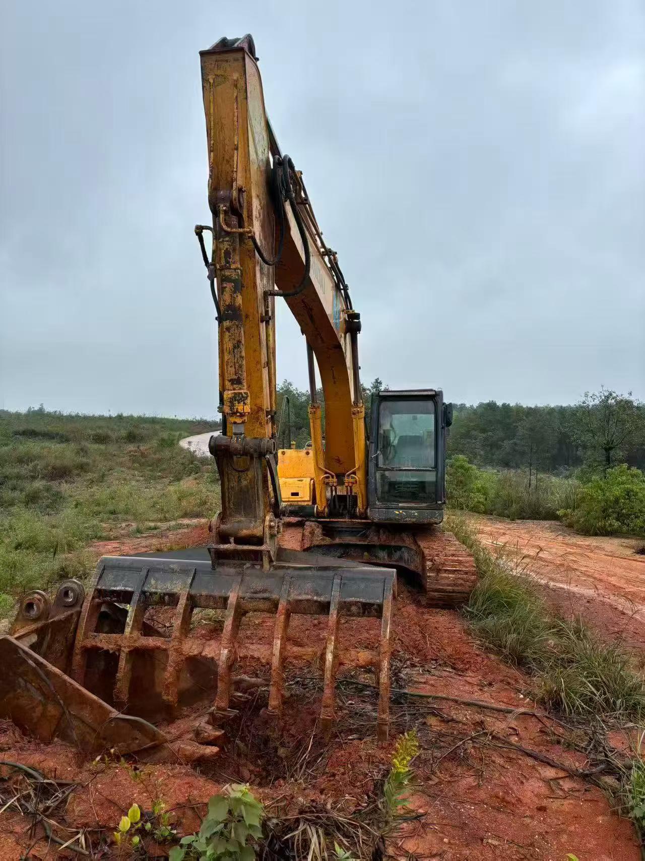 Buy Hyundai R215-7 Used Excavator / 9